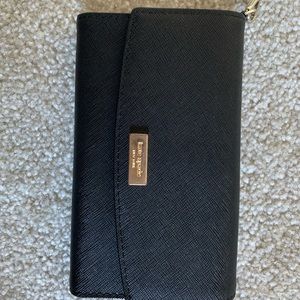 Black Kate Spade Iphone Wristlet